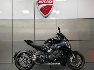 ducati diavel v4 - à partir de 425 / mois