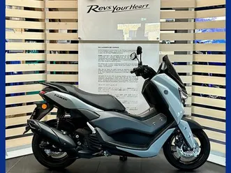 yamaha nmax 125 tech max 2025 mit navi*