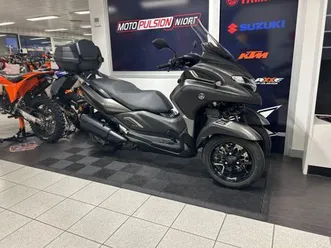 yamaha tricity 300 2021 300 cm3 | scooter | 4 600 km | gris | 79000 niort