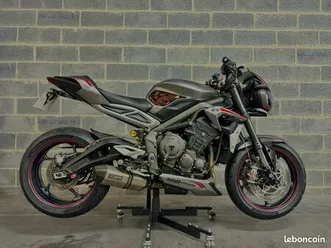 triumph street triple 765 rs