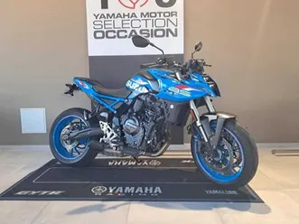 suzuki gsx-8s 2024 800 cm3 | moto roadster | 2 217 km | bleu | 76250 deville les rouen