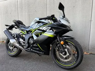kawasaki ninja 125 mit abs nur 9000km