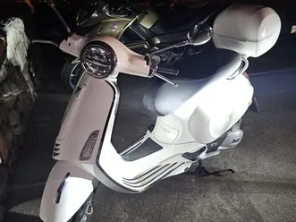vespa primavera 125 cm3, 2024 god.