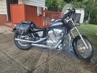 2004 honda shadow vlx 600 – 20,000 km – runs great