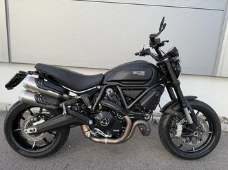 scrambler 1100 dark pro