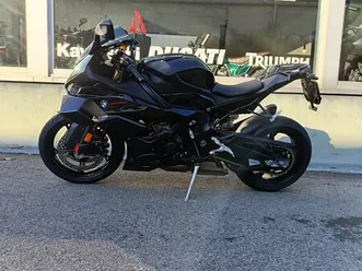 s 1000 rr