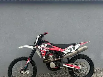 250r