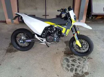 supermoto