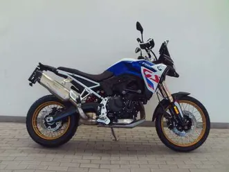 f 900 gs