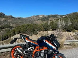 ktm - duke 390