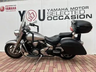 yamaha - xvs 1300 a midnight star