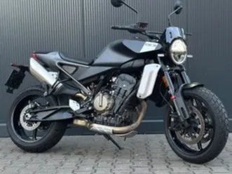husqvarna svartpilen svartpilen 801 dealer warszawa benzyna 105km