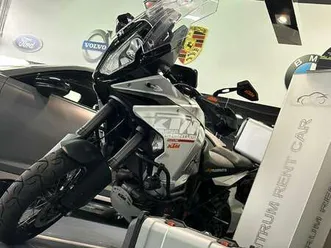ktm 1290 super adventure super adventure bianco