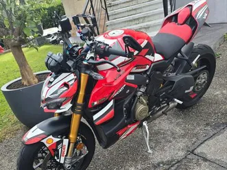 ducati streetfighter v4s