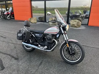 moto-guzzi v9 roamer 2017