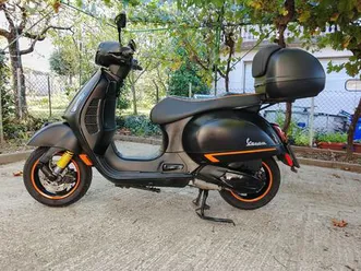 vespa gts 300 supertech lcd, 2021 god.