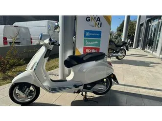 vendo vespa primavera 125 (2024 - 25) usata a cesena (codice 9882900) - moto.it