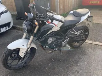 honda, cb, 2019, 125 (cc) full mot runs great