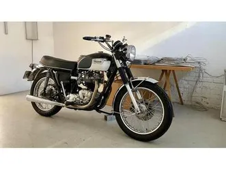 triumph bonneville t120v