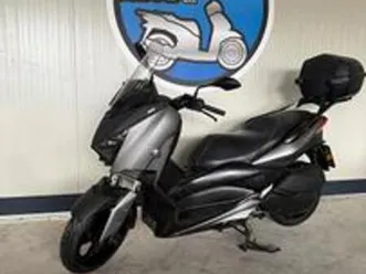 yamaha x-max 300