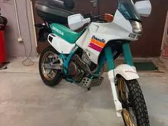 honda nx 650 dominator