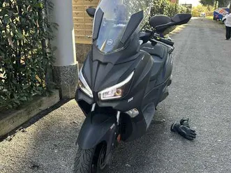 sym joymax 300 z plus +