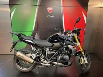 bmw r1250 r r 1250rs se triple black 2024 bike akrapovic exhaust plus more