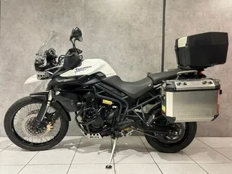 2012 triumph tiger 800 xc - 13000 miles - great condition!
