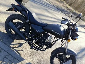 junak 902 49 cc – 2024, matowa czerń, < 1 000 km, stan idealny świętochlowice