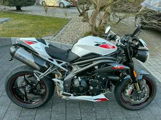 triumph speed triple 1050