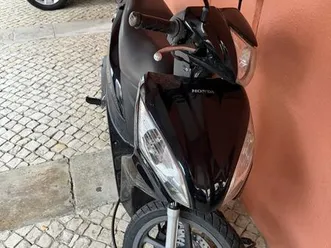 honda vision nova loures