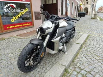 benda lfc 700, 316km, šedá, dph, záruka 4 roky