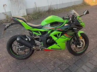 kawasaki ninja 125cm