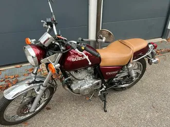 suzuki 250 tux