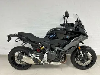 bmw f 900 xr 'triple black' + 4 pakete + connectivit