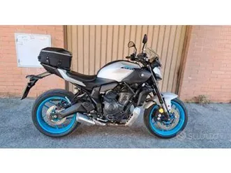 yamaha mt-07 - 2025