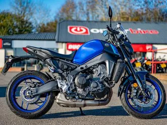 yamaha mt-09 900 hyper-naked euro 5 889 cc