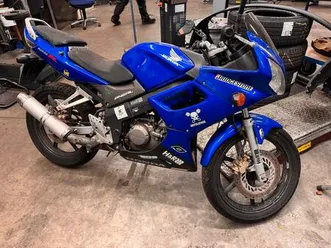 honda cbr 125 - bastlerfahrzeug, 2 jahre gestanden