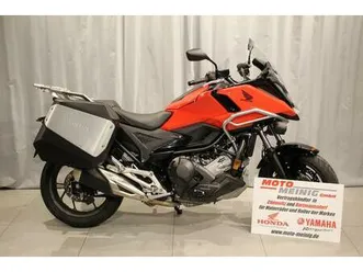 honda nc750x dct inkl. zubehör - vorführfahrzeug
