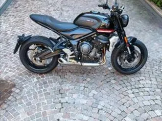 triumph trident 660 abs