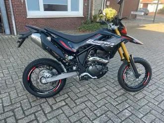 online bestia sm125 neuwertiger zustand, abs, sumo