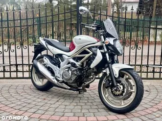 suzuki gladius
