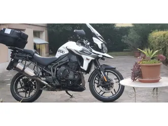 triumph explorer 1200 xrt