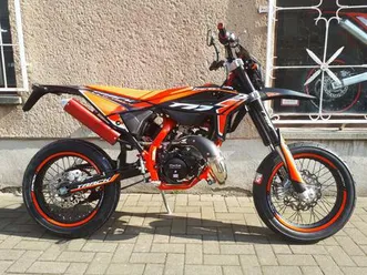 beta rr 50 2t motard track neufahrzeug - in schwarz am lager!