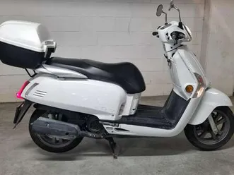 kymco like 50 4 t bianco