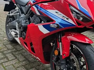 ② honda cbr650r