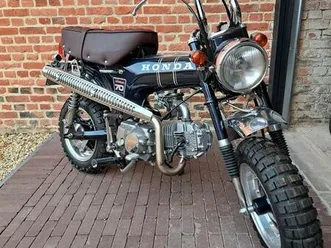 ② honda dax 125 cc