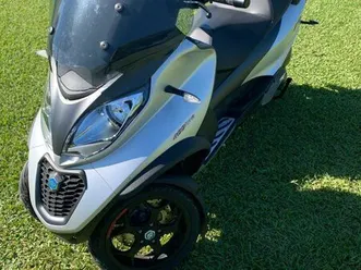 scooter mp3 piaggio 3 roues 400