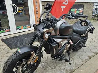 qj motor srv 700, záruka 3 roky, 56/35kw, navigace z telefonu