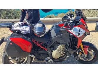 ducati multistrada v4 pikes peak